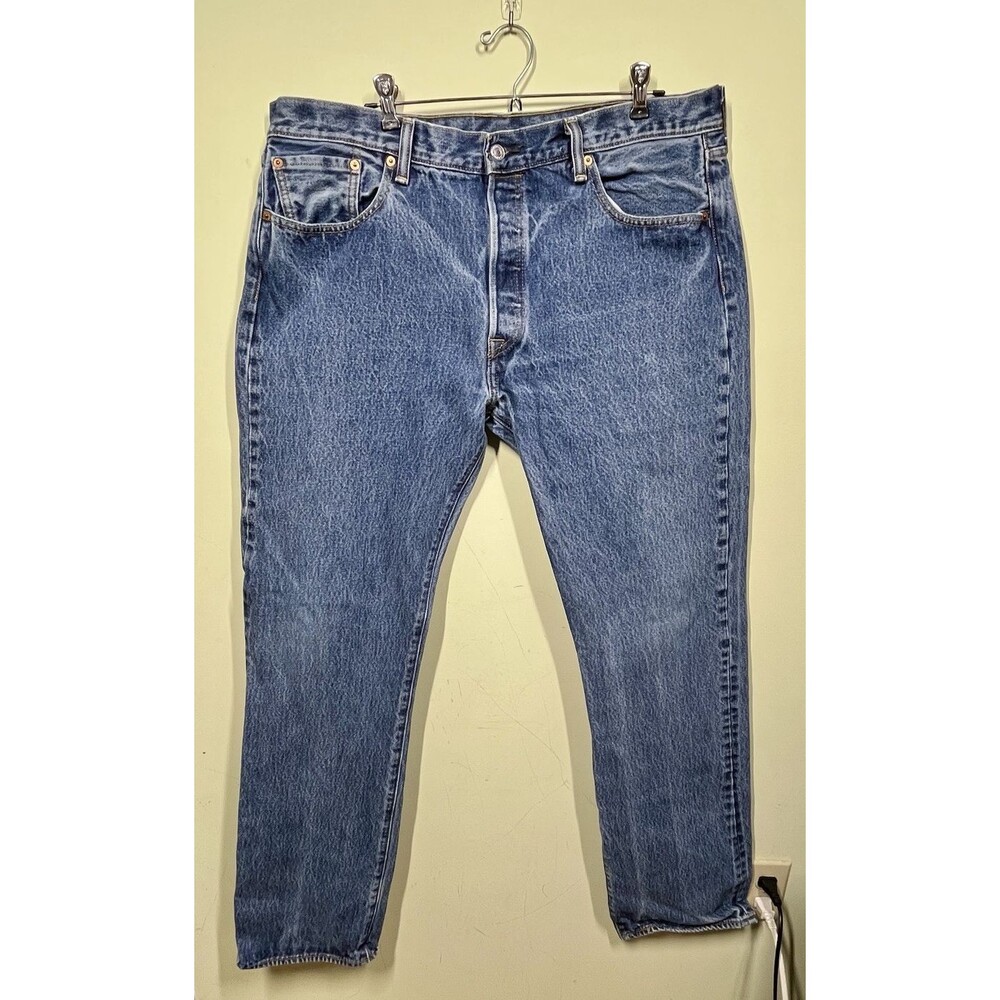 Levi's 501 XX Jeans Mens 38 x 34 Blue Straight Leg Denim Button Fly Wear Classic
